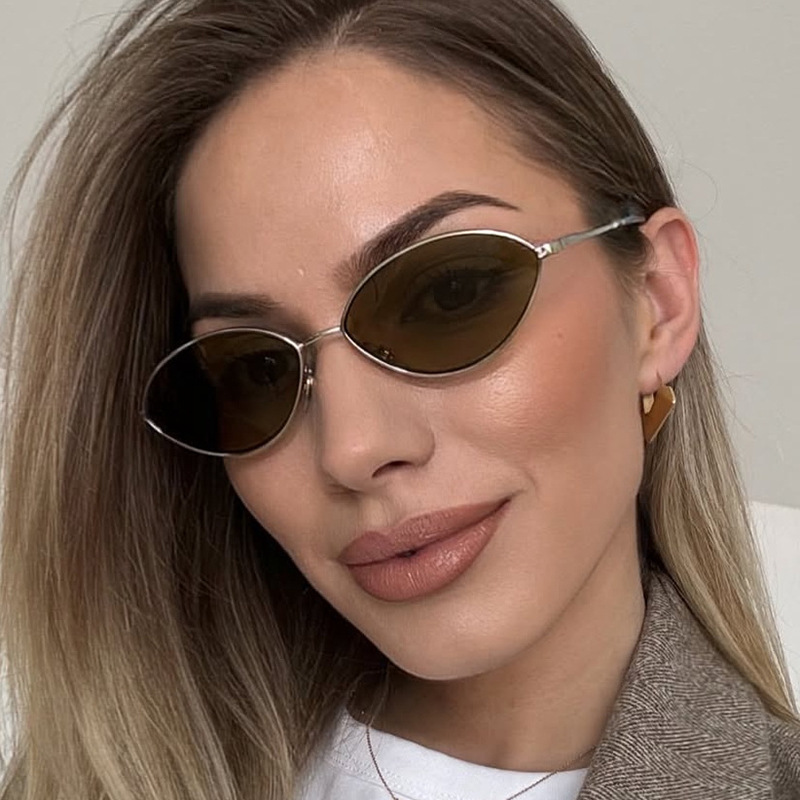 Retro Cat eye Woman Sunglasses – обзор и цена Metal Photo Panel